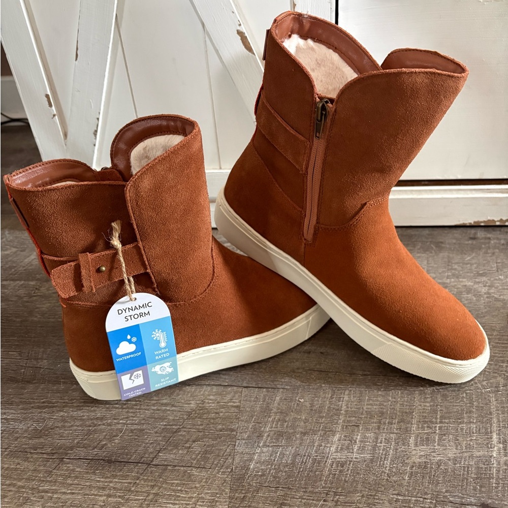 Jambu Women's Brown Suede Winter Boots